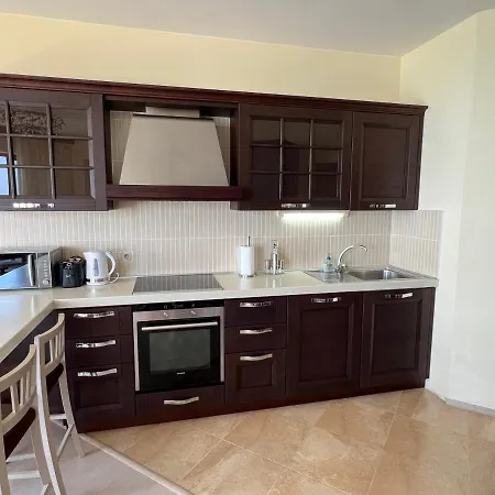 Апартамент Elevated Sea View At Kabakum - 7th Floor, Private Pool & Parking *