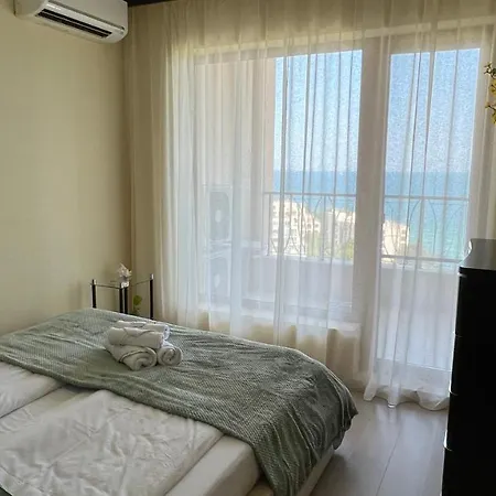 Apartman на морето плаж кабакум,варна двустаен с паркомясто Várna
