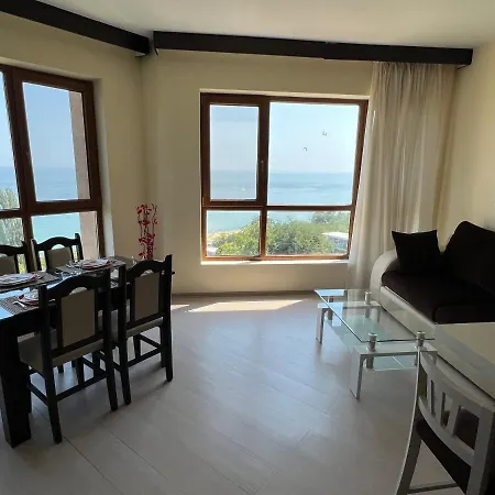 Daire Elevated Sea View At Kabakum - 7th Floor, Private Pool & Parking Varna